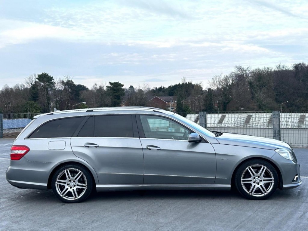 MERCEDES-BENZ E CLASS