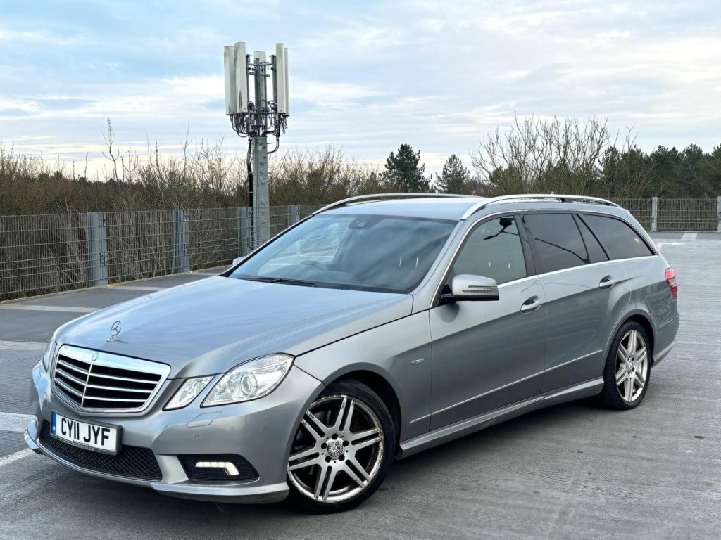 MERCEDES-BENZ E CLASS