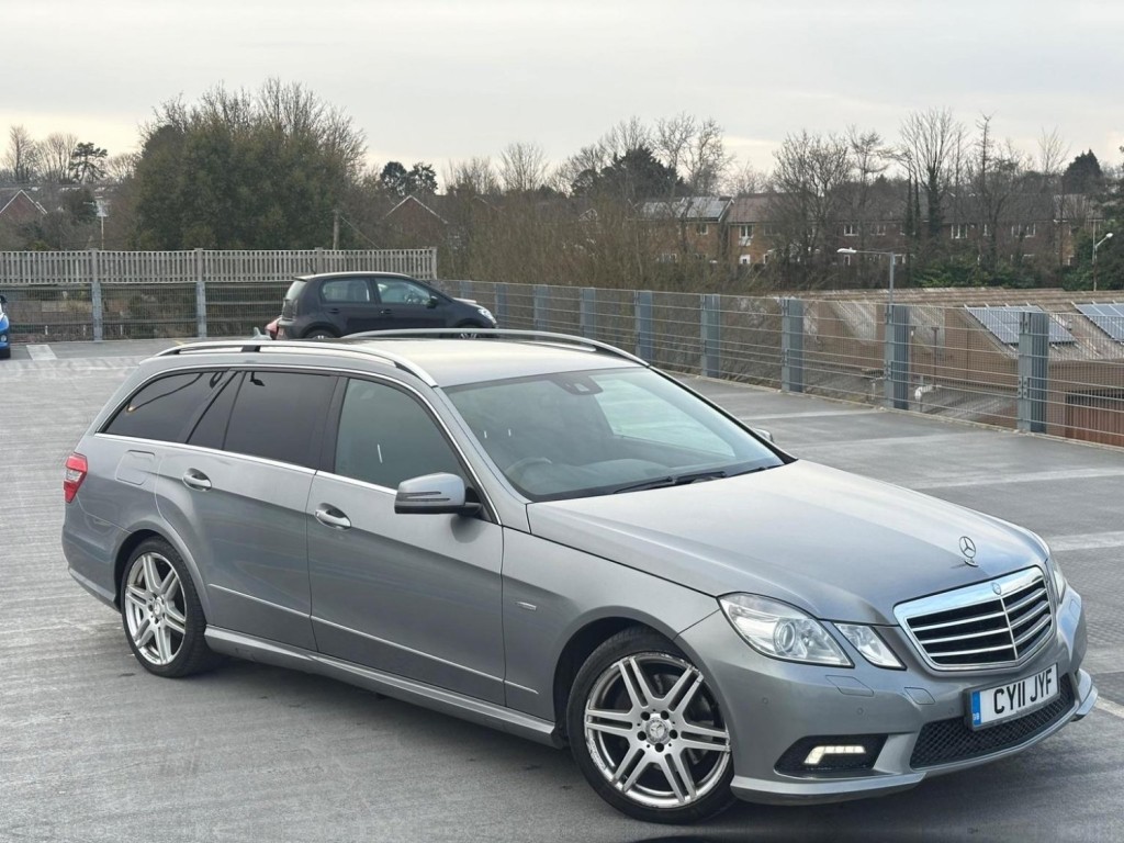 MERCEDES-BENZ E CLASS