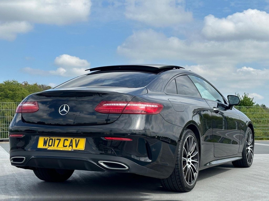 MERCEDES-BENZ E CLASS