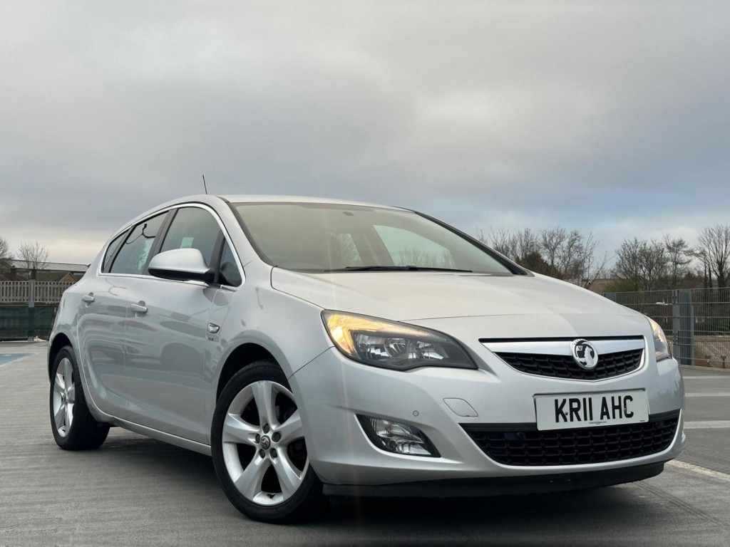 VAUXHALL ASTRA
