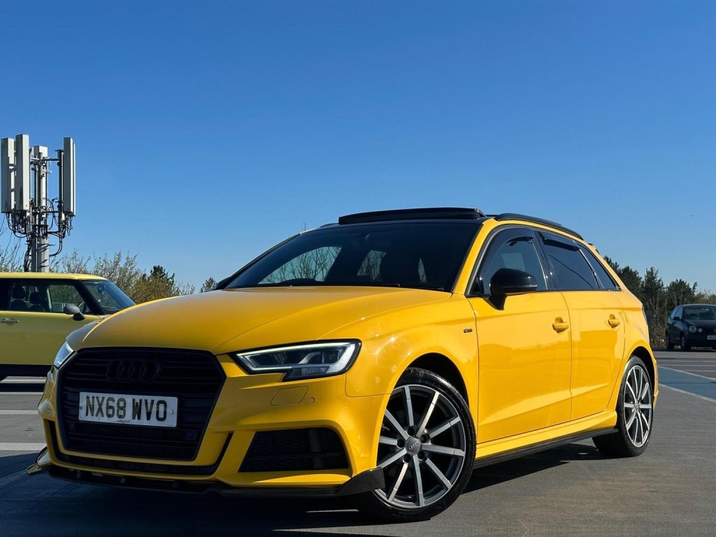 View AUDI A3 1.5 TFSI CoD 35 Black Edition Sportback S Tronic Euro 6 (s/s) 5dr