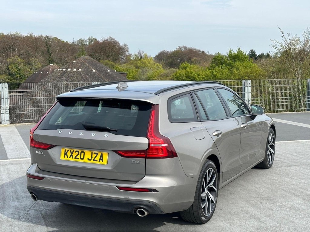 VOLVO V60