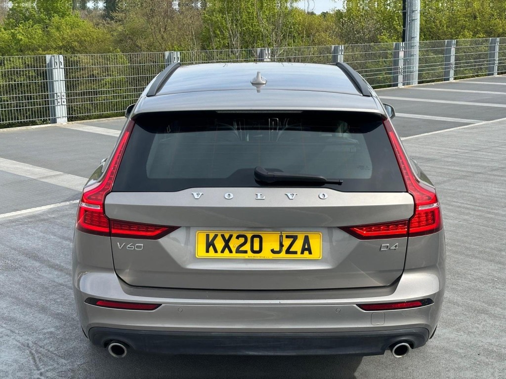 VOLVO V60