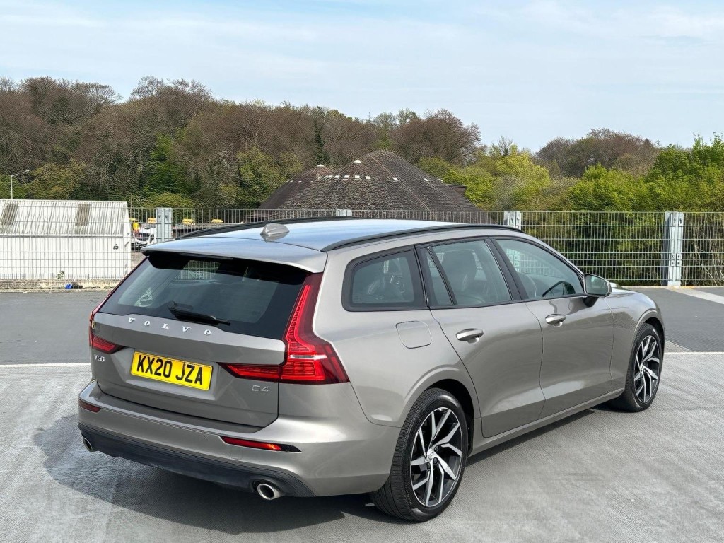 VOLVO V60