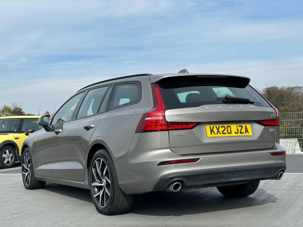 VOLVO V60