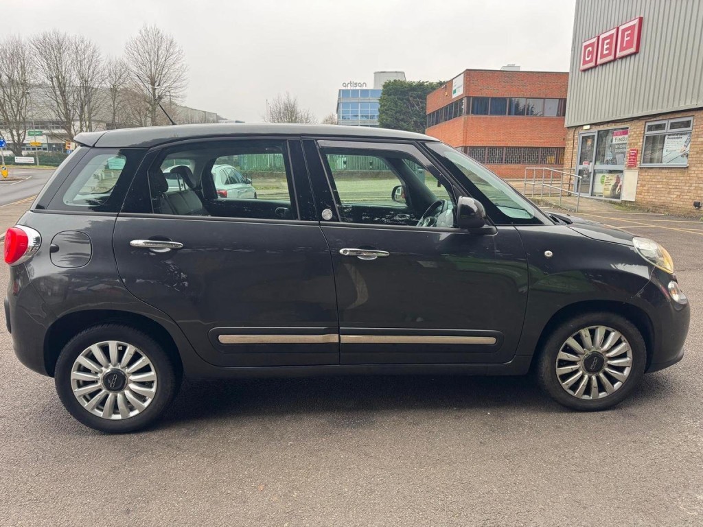 View FIAT 500L 1.3 MultiJet Pop Star Dualogic Euro 5 (s/s) 5dr