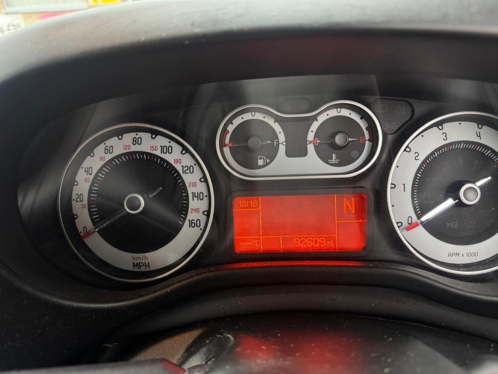 View FIAT 500L 1.3 MultiJet Pop Star Dualogic Euro 5 (s/s) 5dr