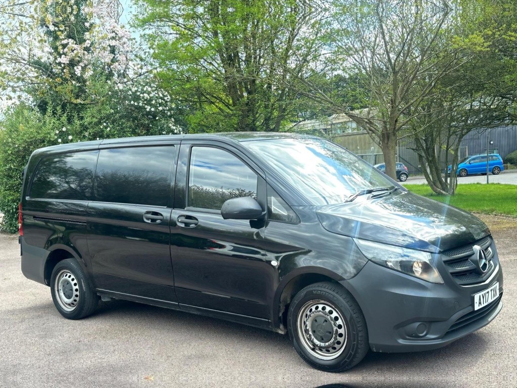 View MERCEDES-BENZ VITO 2.1 114 CDI BlueTEC G-Tronic+ RWD L2 Euro 6 6dr