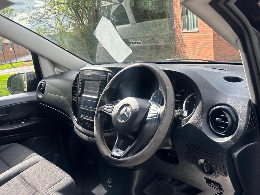 MERCEDES-BENZ VITO