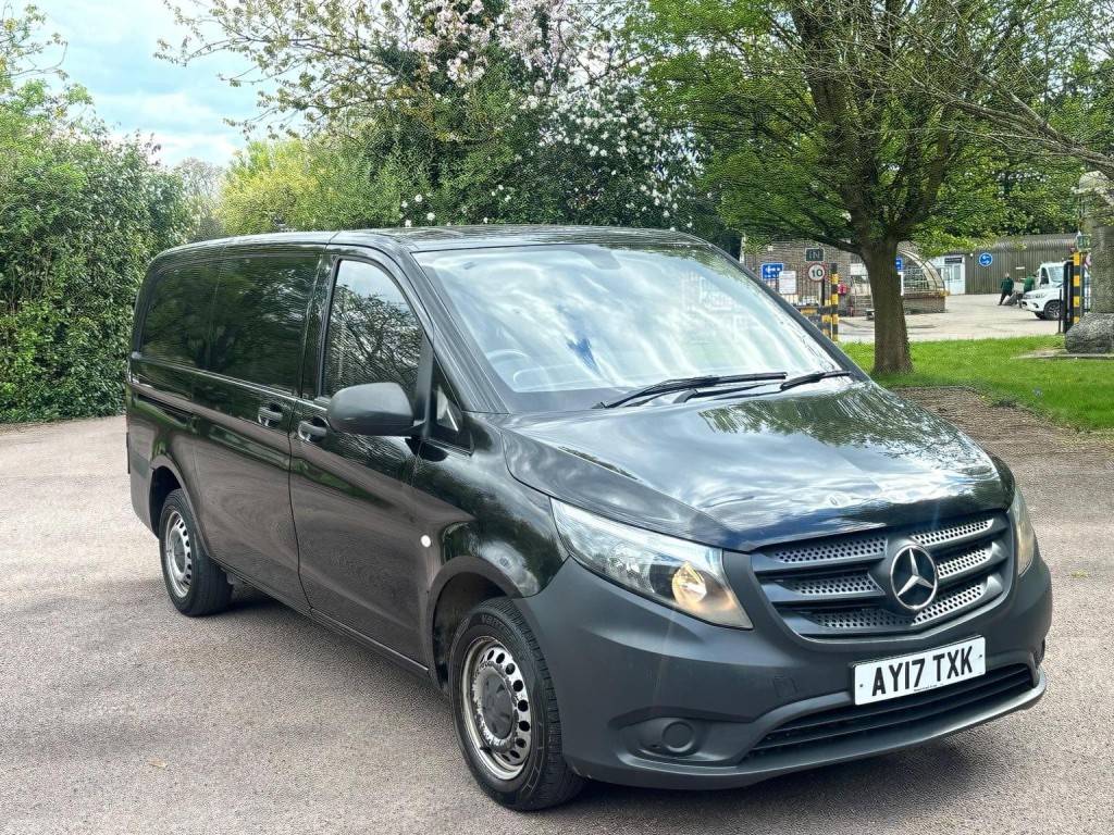 MERCEDES-BENZ VITO