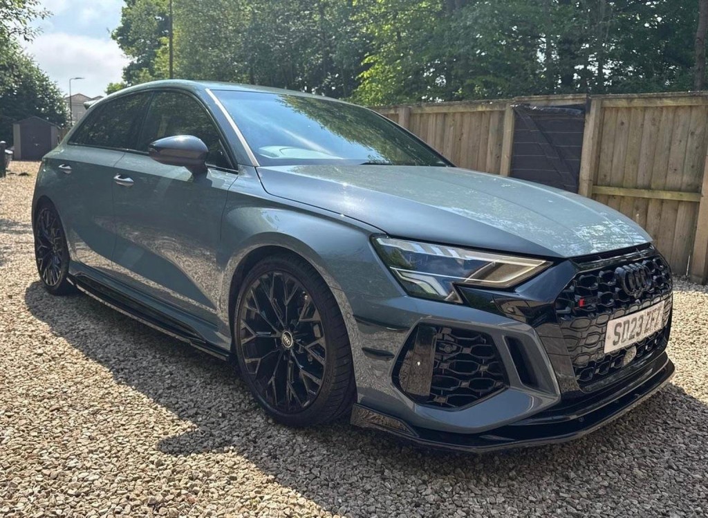 View AUDI RS3 2.5 TFSI Sportback S Tronic quattro Euro 6 (s/s) 5dr