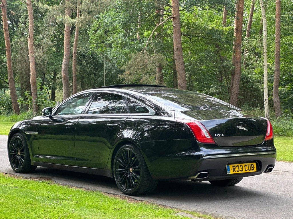 JAGUAR XJ