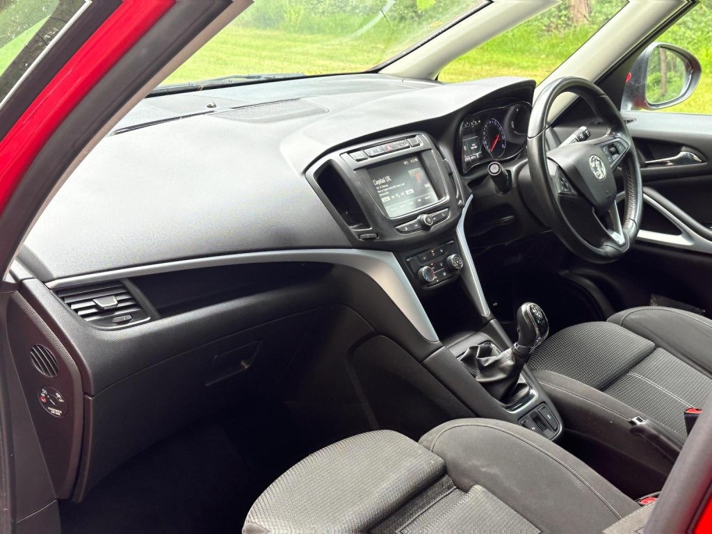 VAUXHALL ZAFIRA TOURER