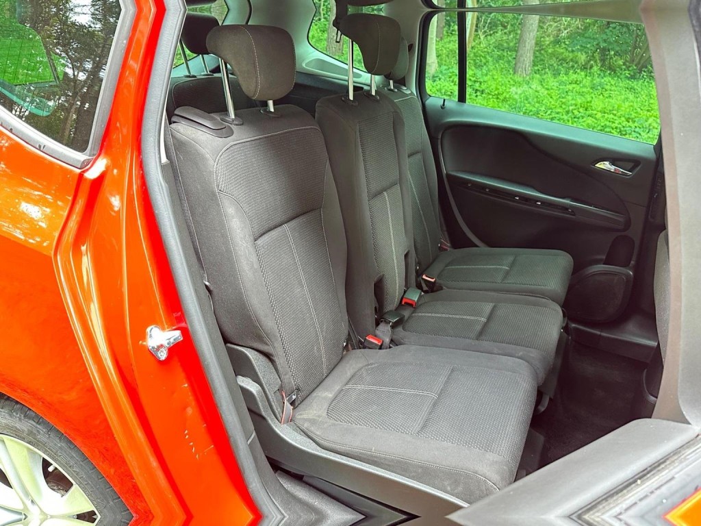 VAUXHALL ZAFIRA TOURER