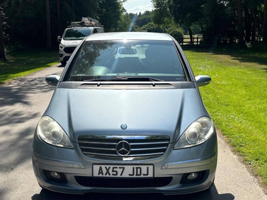 View MERCEDES-BENZ A CLASS 1.7 A170 Avantgarde SE CVT 5dr