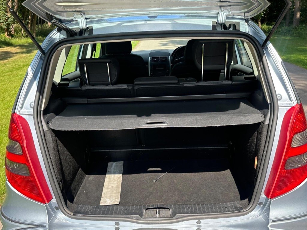 MERCEDES-BENZ A CLASS