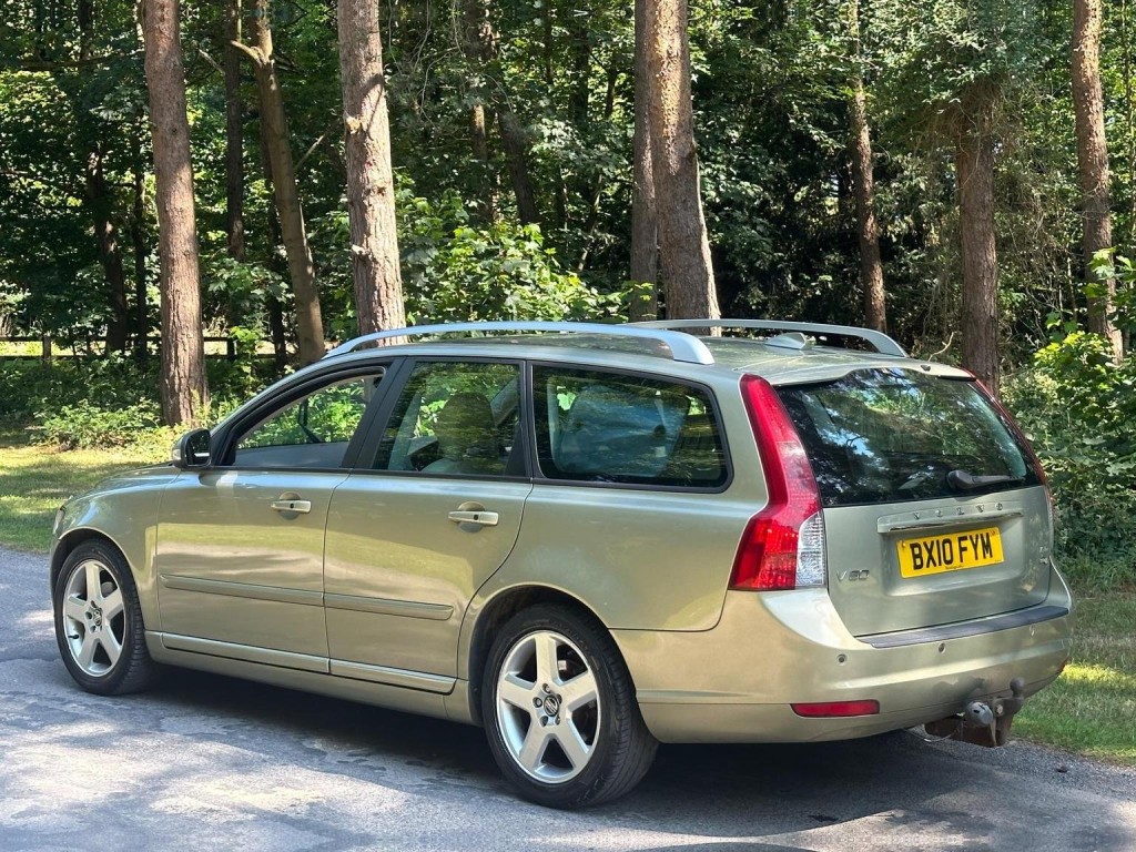 VOLVO V50