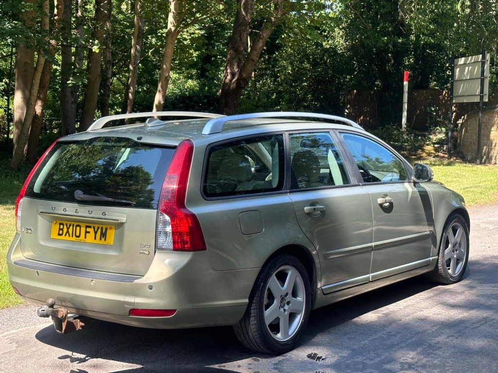VOLVO V50