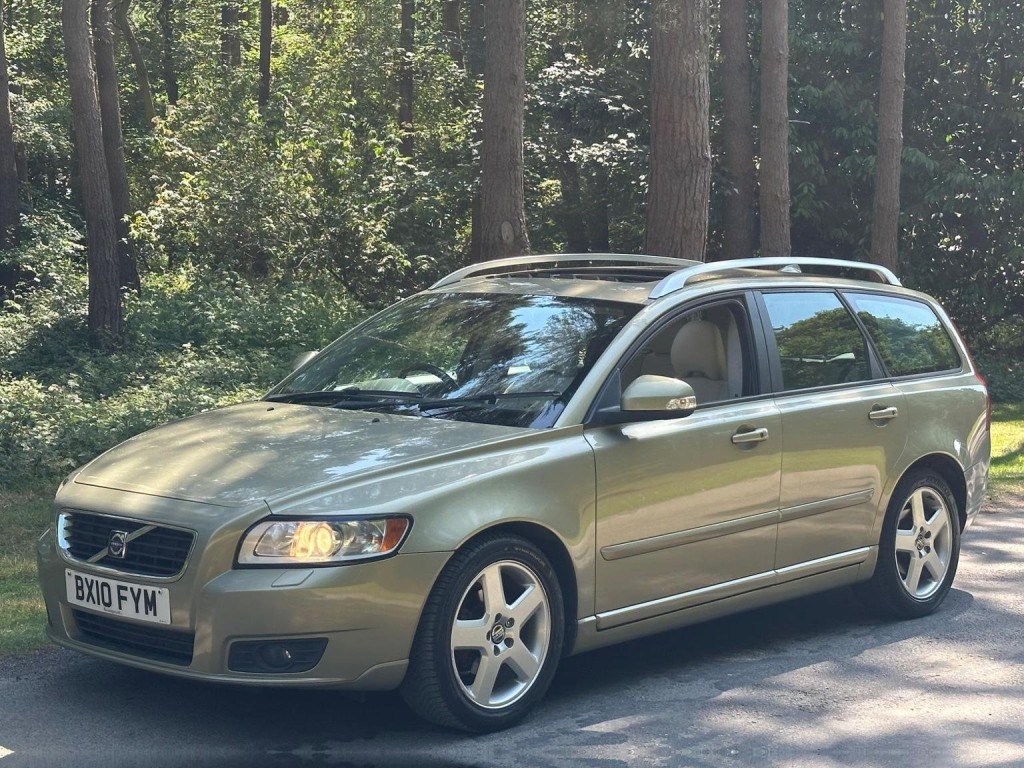 VOLVO V50