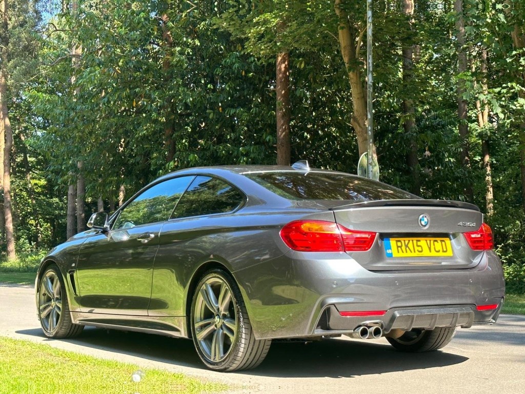 View BMW 4 SERIES 3.0 435d M Sport Auto xDrive Euro 6 (s/s) 2dr