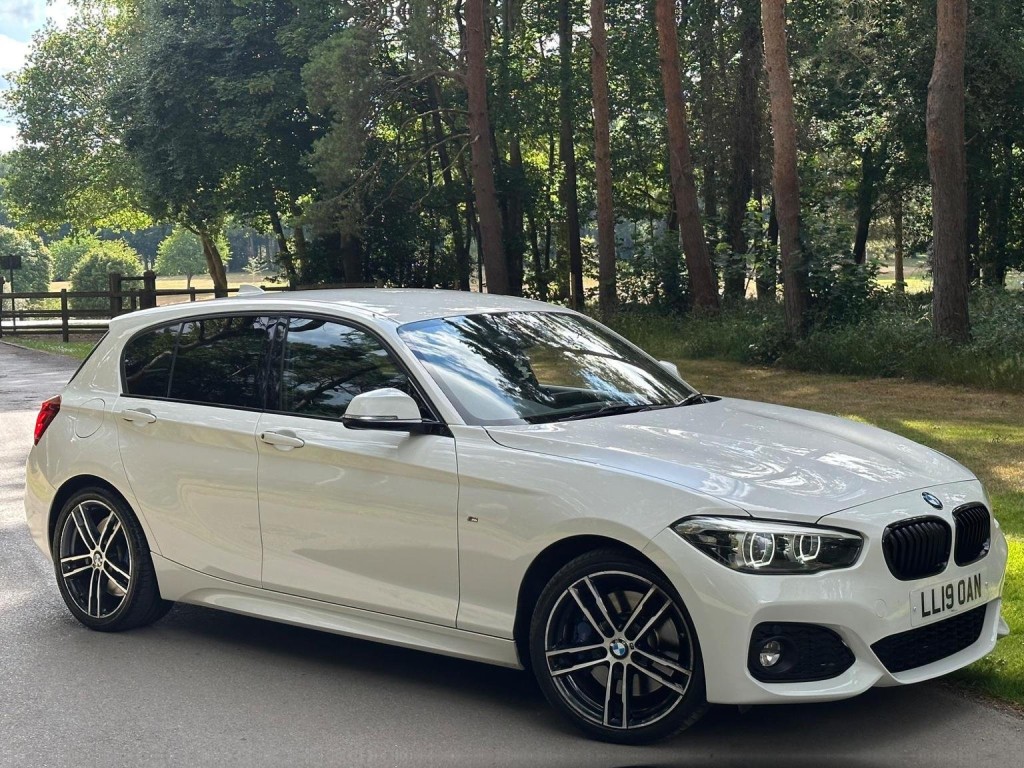 View BMW 1 SERIES 2.0 118d M Sport Shadow Edition Auto Euro 6 (s/s) 5dr