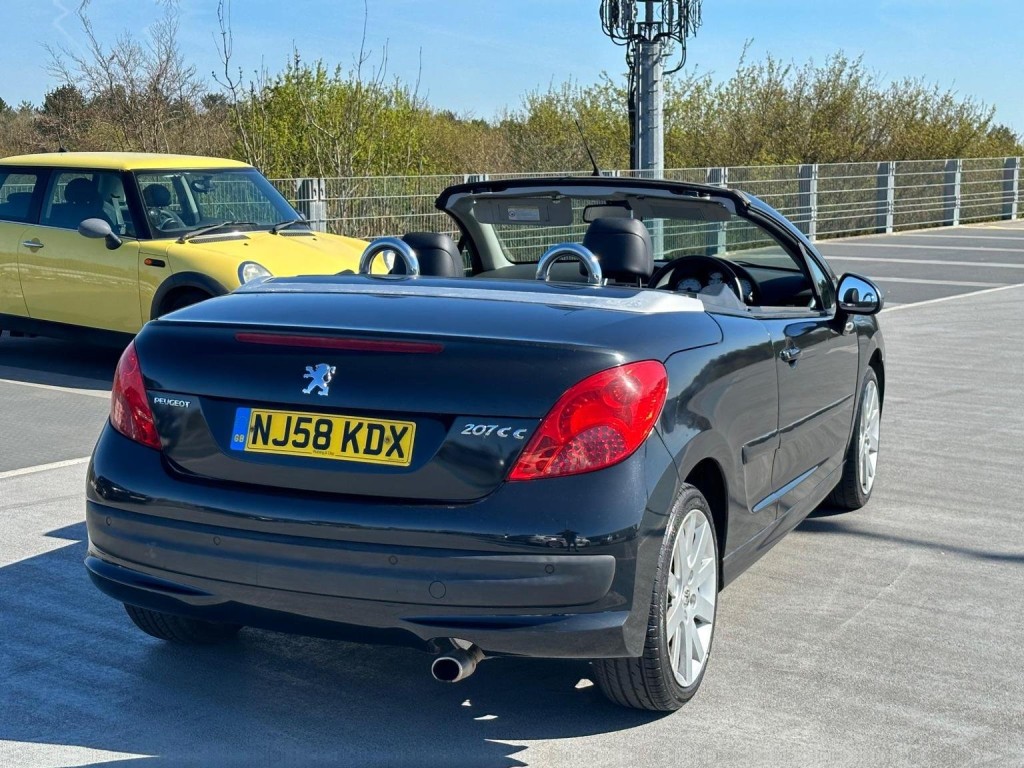 PEUGEOT 207 CC