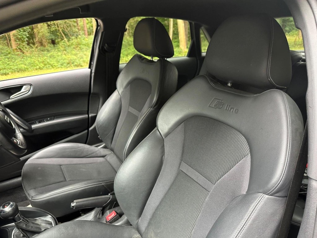 View AUDI A1 1.4 TFSI Black Edition Sportback S Tronic Euro 5 5dr