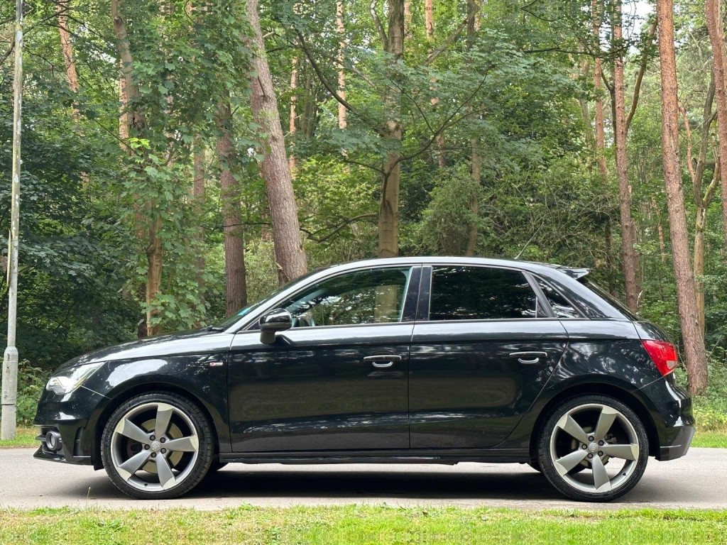 View AUDI A1 1.4 TFSI Black Edition Sportback S Tronic Euro 5 5dr