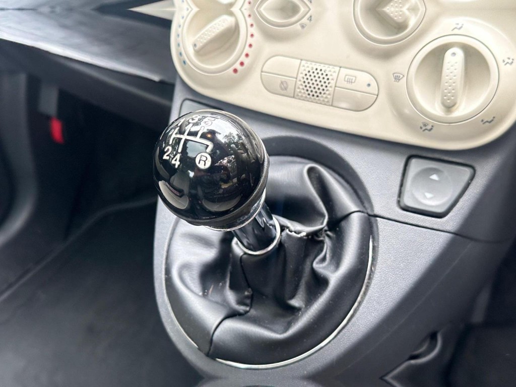 View FIAT 500 1.2 Lounge Euro 5 (s/s) 3dr