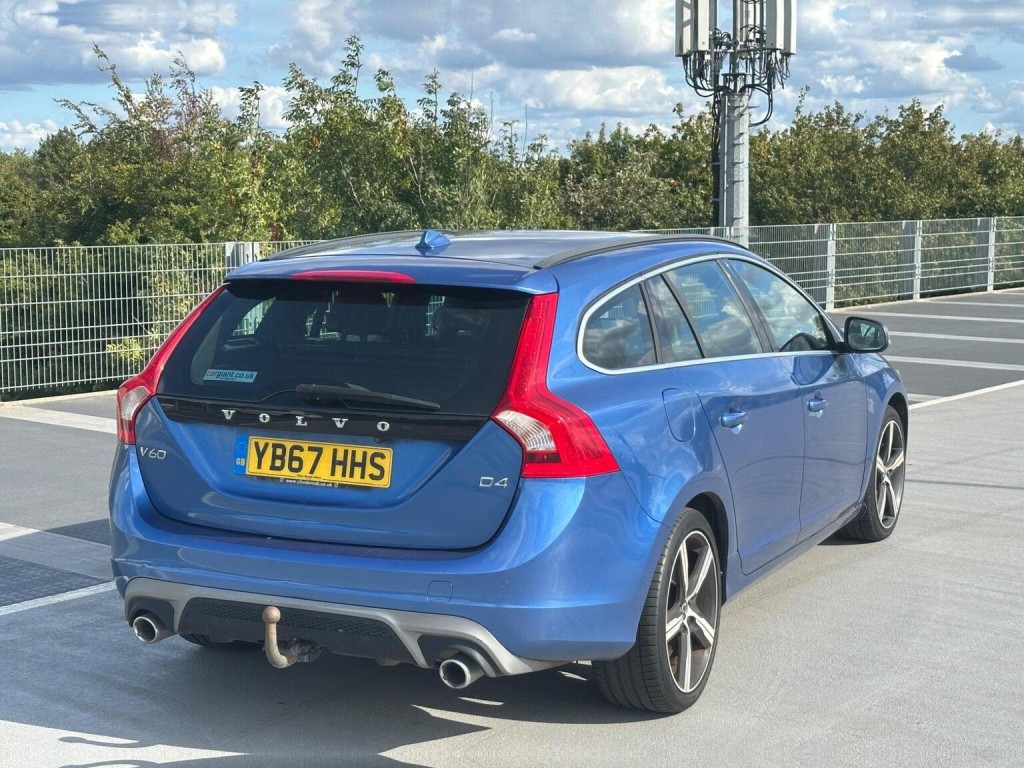 VOLVO V60