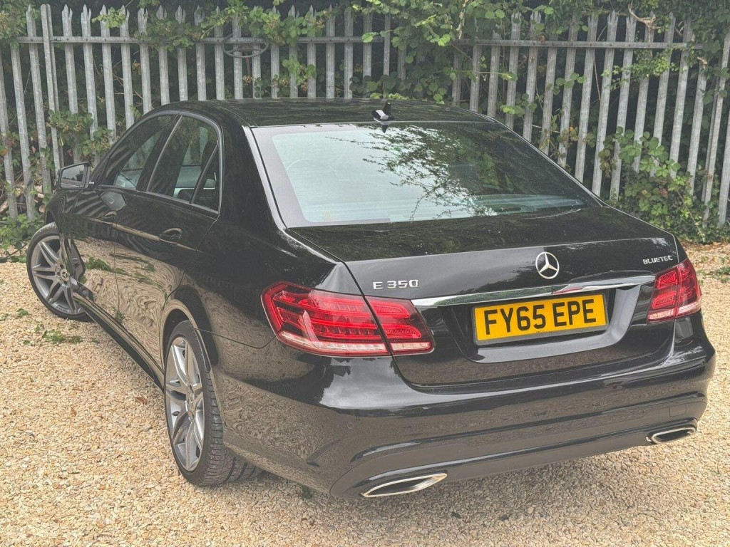 MERCEDES-BENZ E CLASS