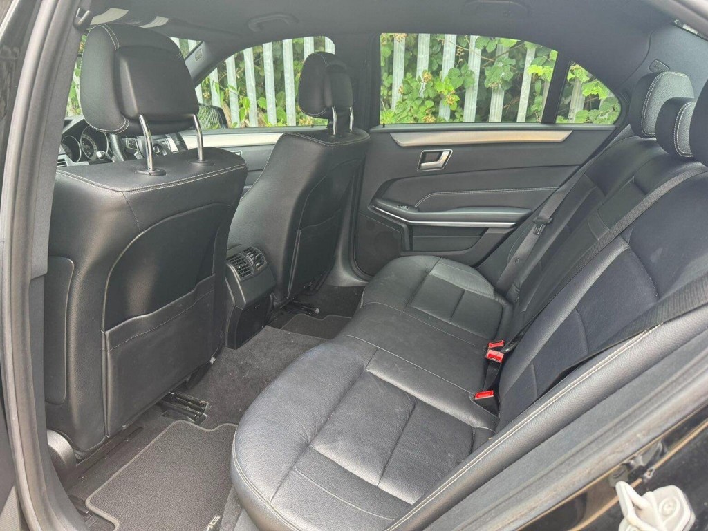 MERCEDES-BENZ E CLASS