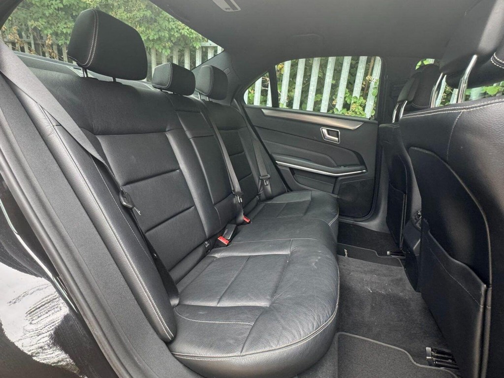 MERCEDES-BENZ E CLASS