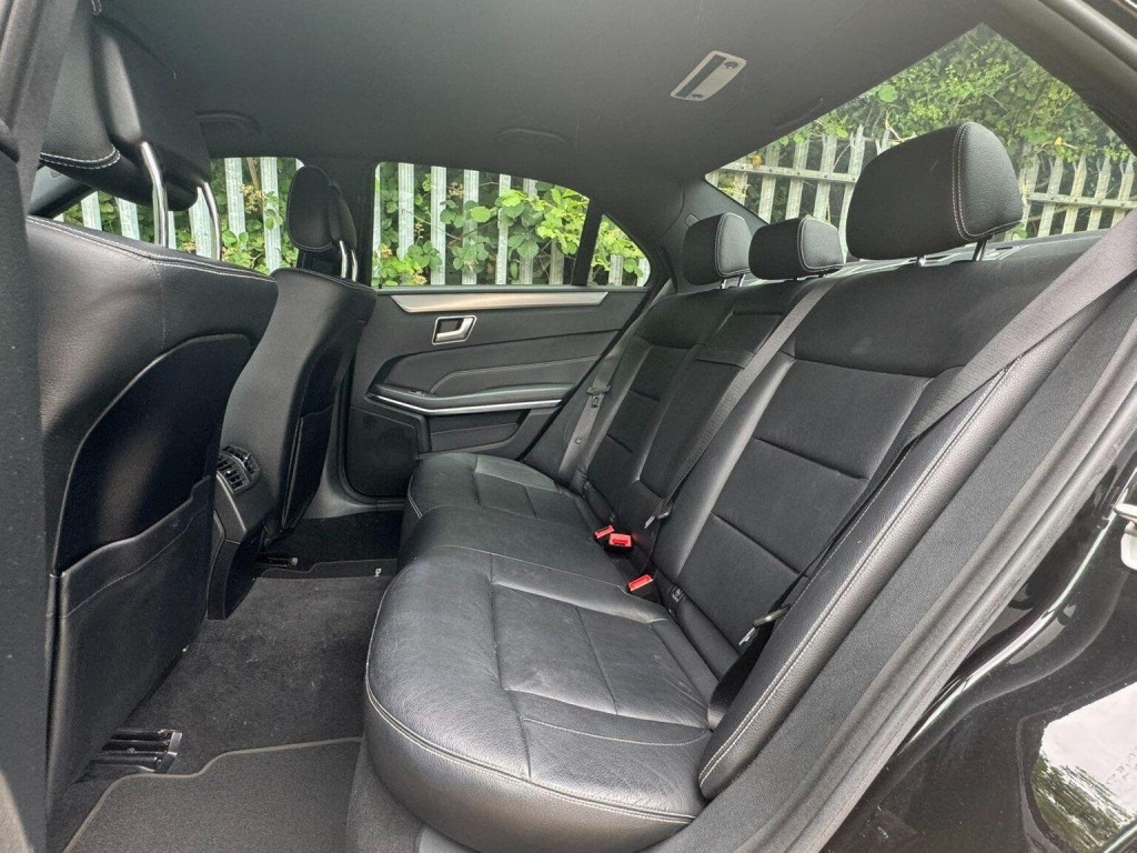 MERCEDES-BENZ E CLASS