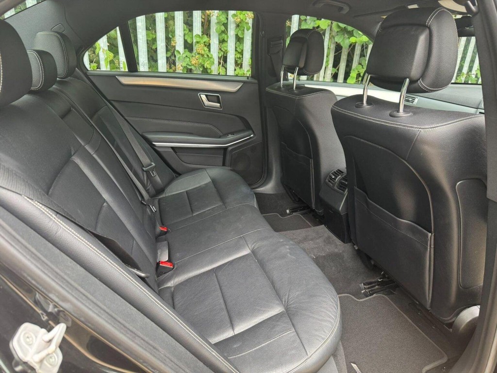 MERCEDES-BENZ E CLASS