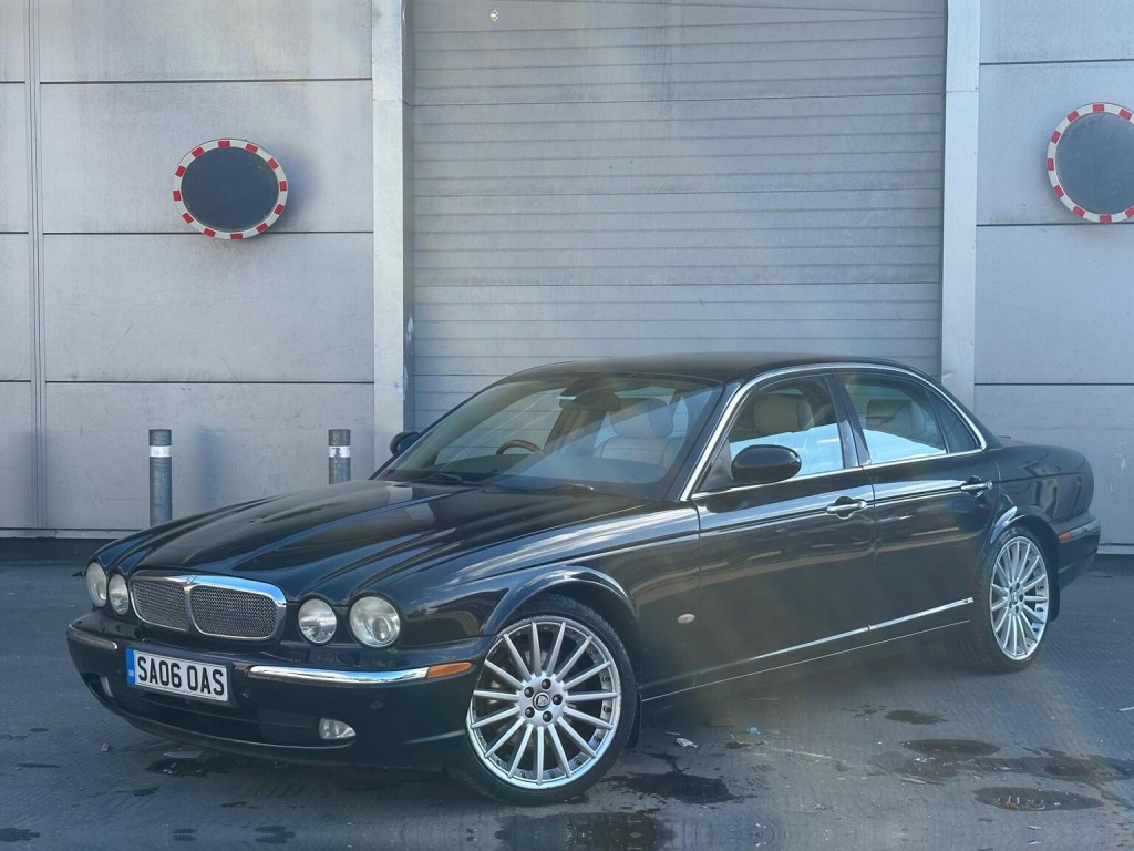 JAGUAR XJ