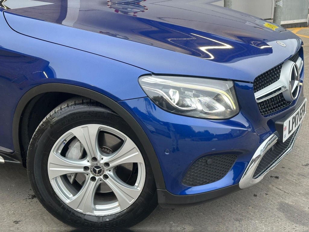 MERCEDES-BENZ GLC