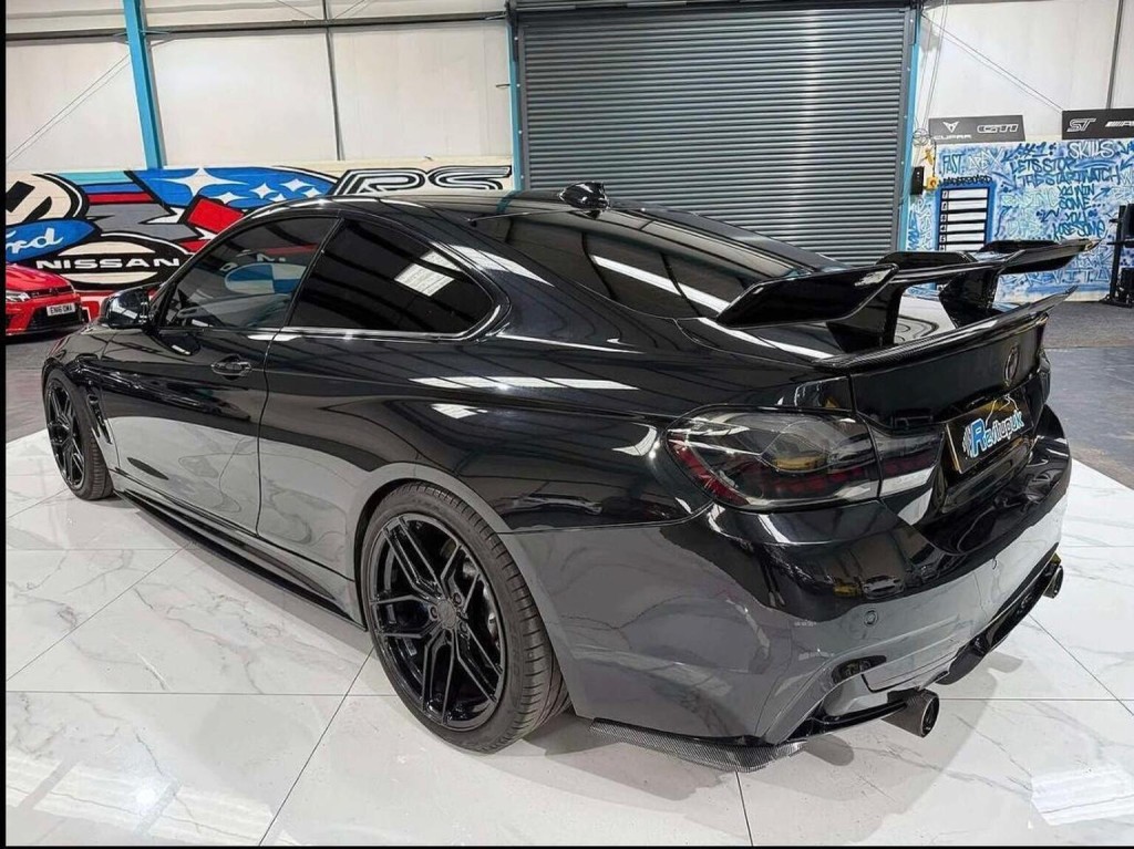 BMW 4 SERIES