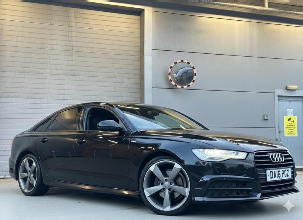View AUDI A6 2.0 TDI ultra Black Edition S Tronic Euro 6 (s/s) 4dr
