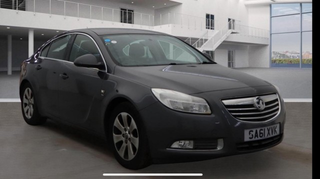 VAUXHALL INSIGNIA