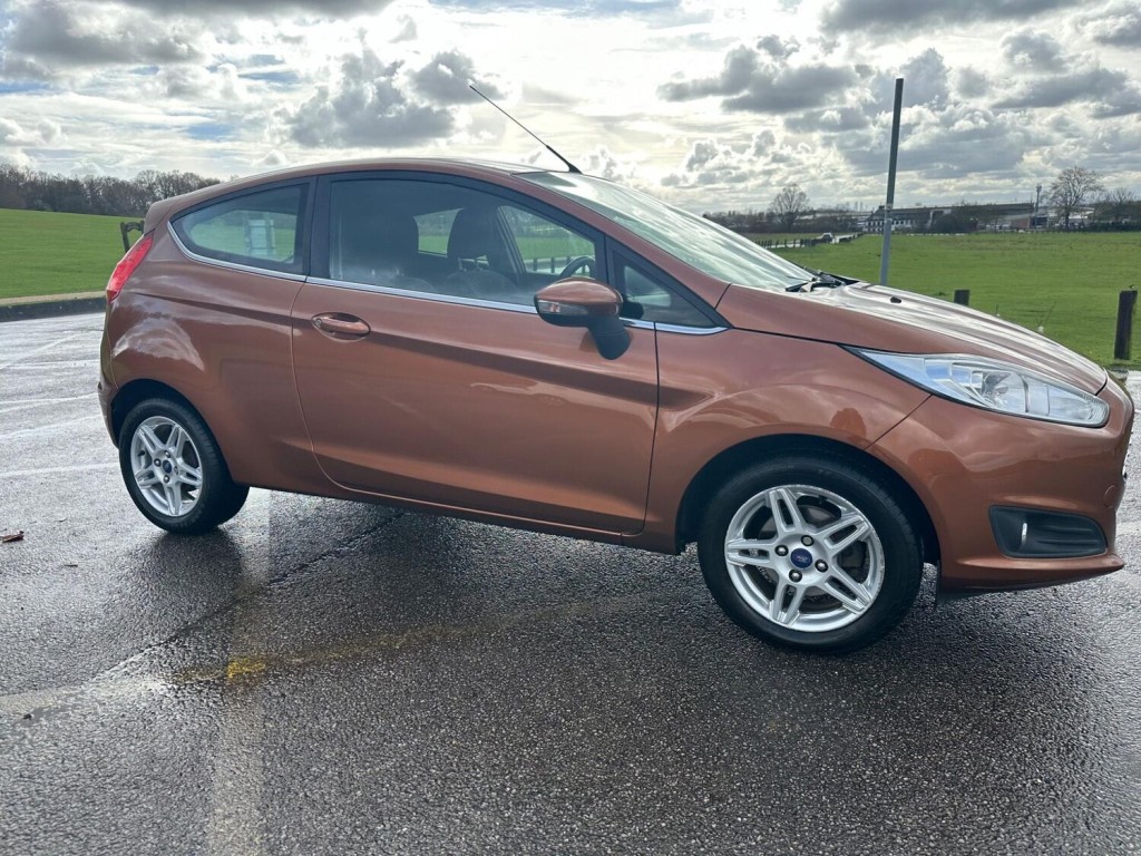 FORD FIESTA