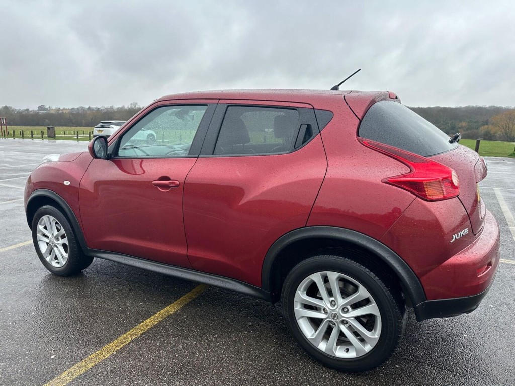 NISSAN JUKE