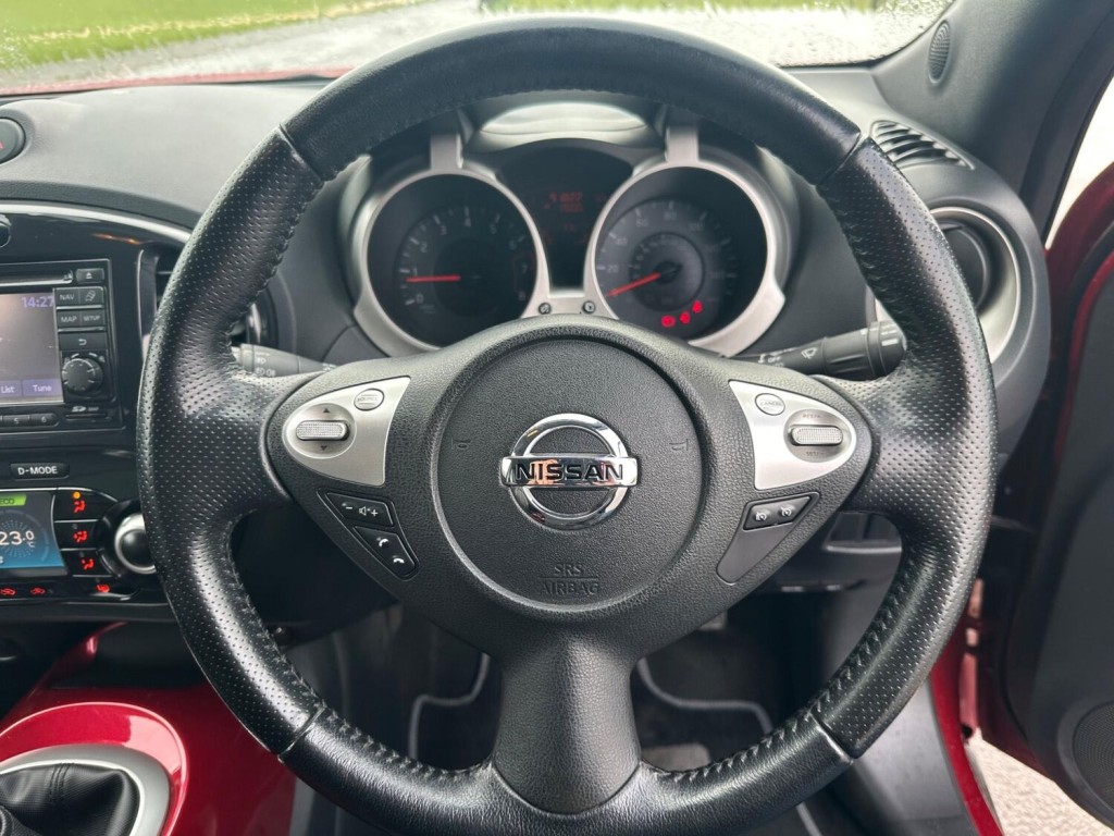 NISSAN JUKE