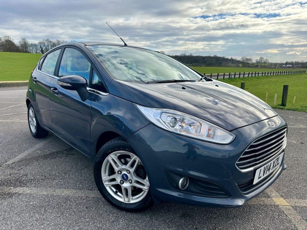 View FORD FIESTA 1.25 Zetec Euro 5 5dr