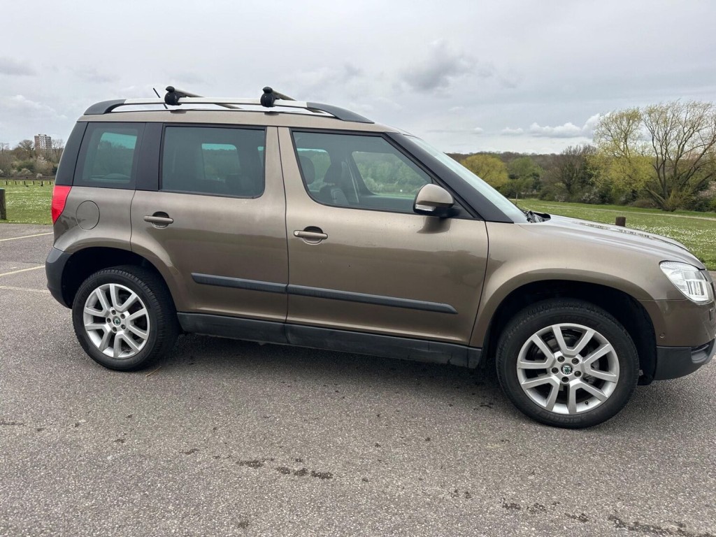 SKODA YETI