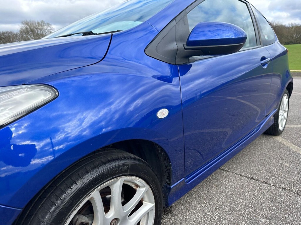 MAZDA MAZDA2