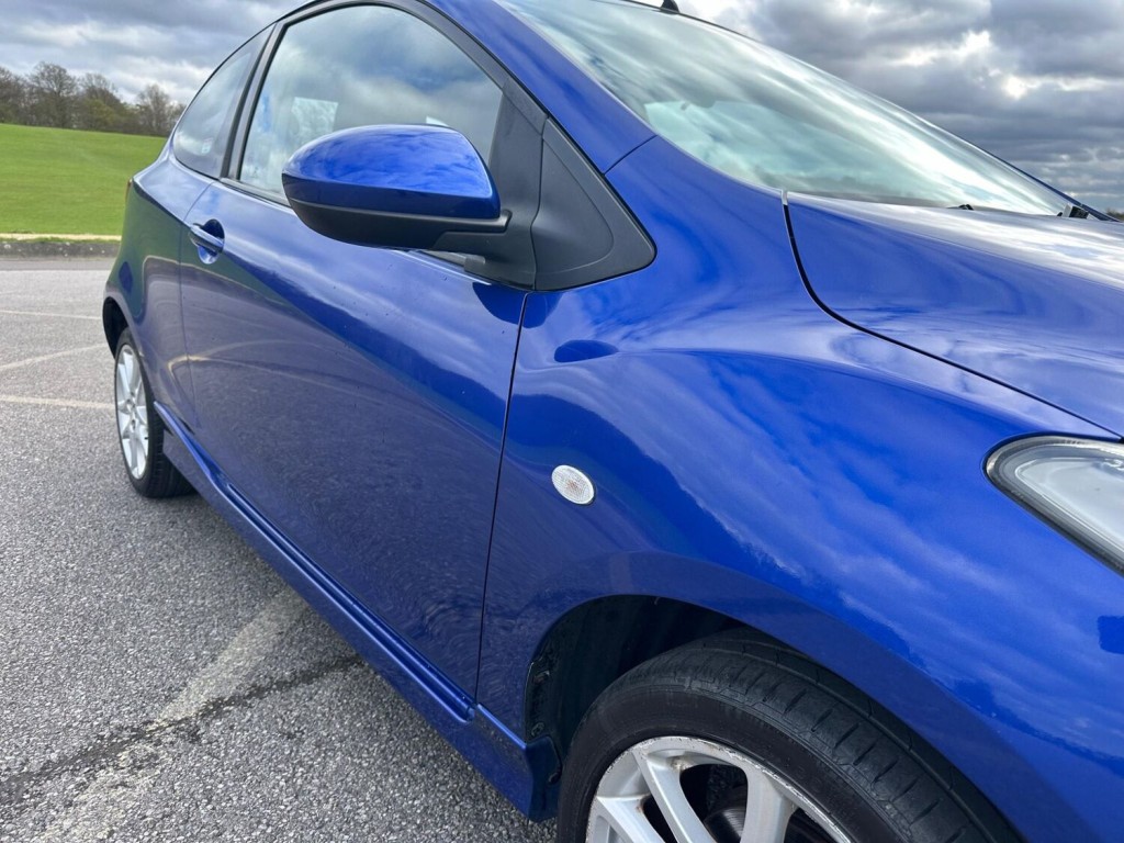 MAZDA MAZDA2