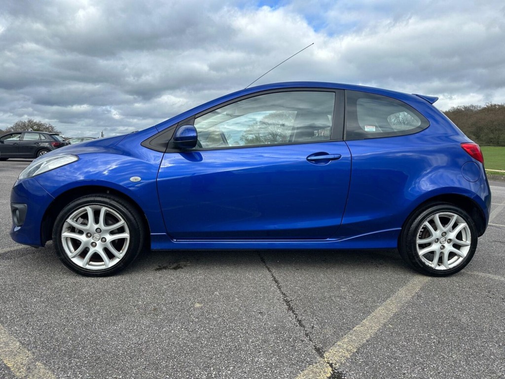 MAZDA MAZDA2