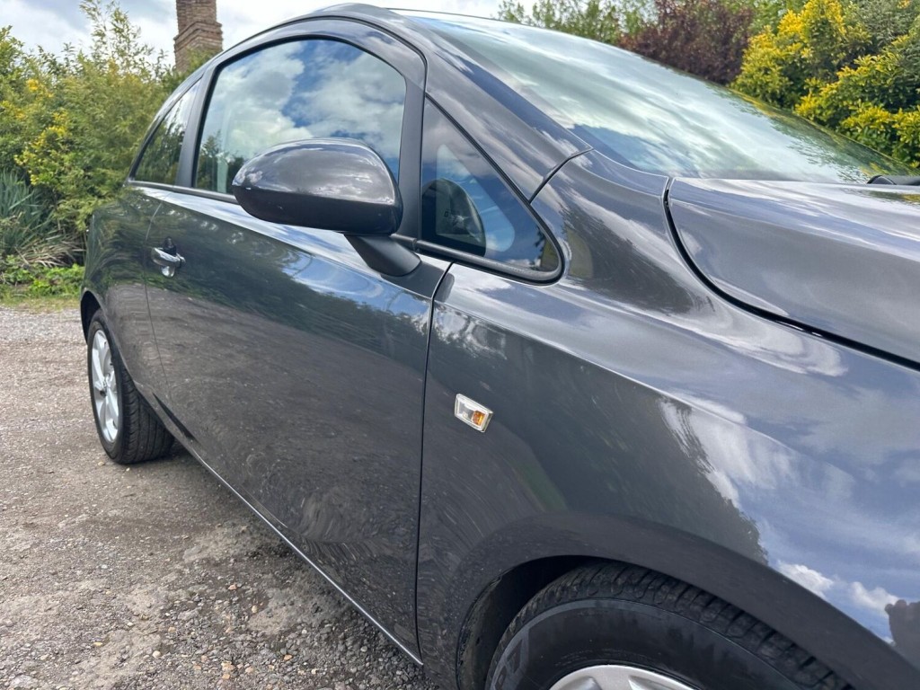 VAUXHALL CORSA
